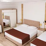 Guckar Sehrinn Apartmanhotel 4*