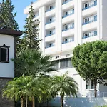 Guckar Sehrinn شقة فندقية 4*